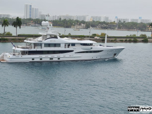 Yacht in Miami